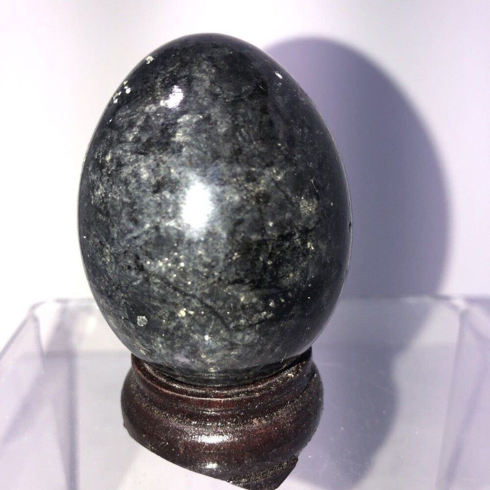 Green and Black Alabaster Egg with wood Stand 2 tall made in Italy 1980